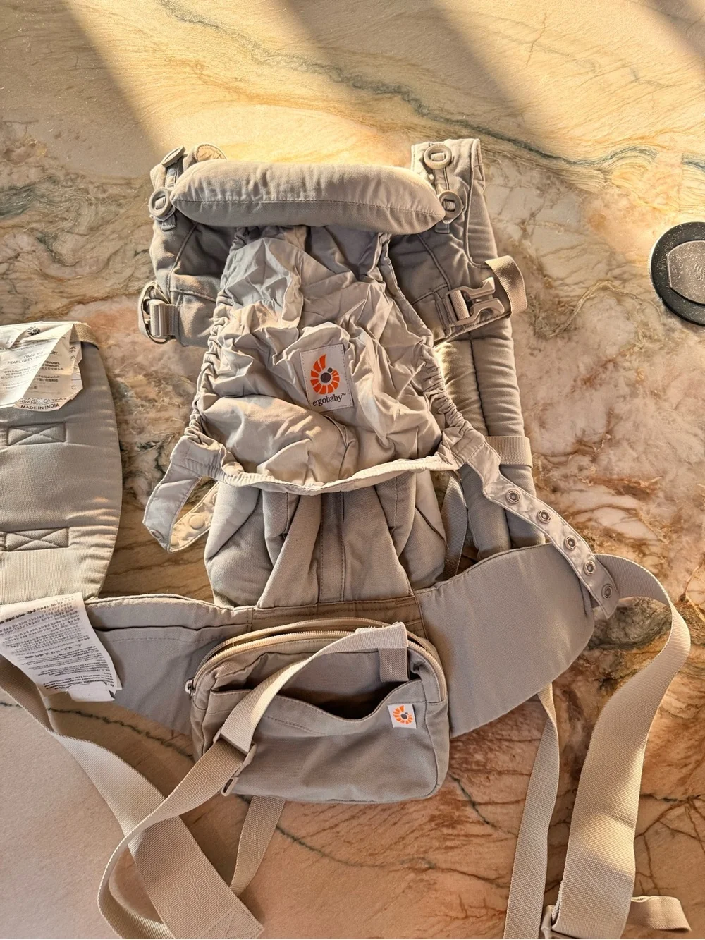 Ergobaby Omni360 in Pearl Grey